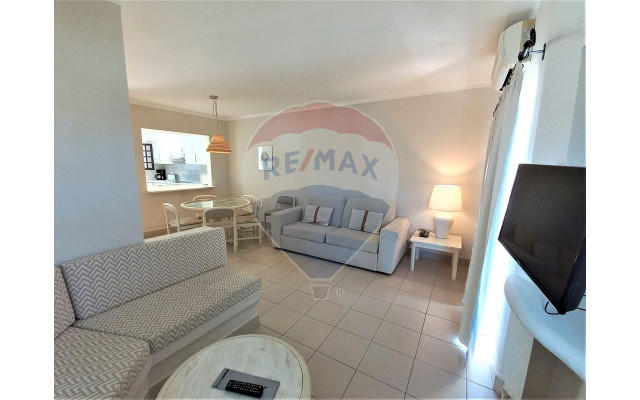 Apartamento T1 para Venda em Albufeira e Olhos de Água