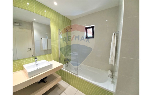 Apartamento T1 para Venda em Albufeira e Olhos de Água