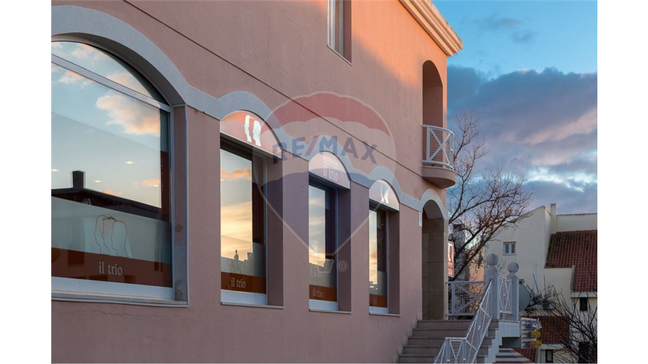 Loja para Venda em Quarteira Foto 1