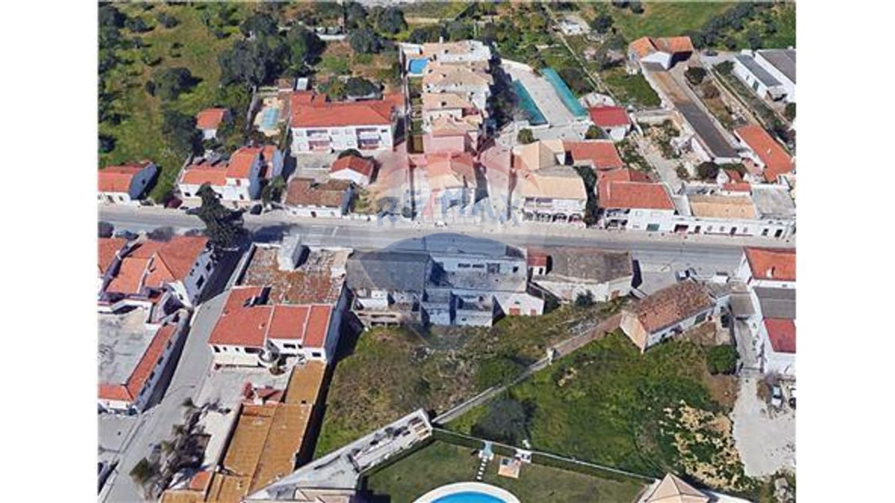 Terreno P/ Prédio para Venda em Ferreiras Foto 2