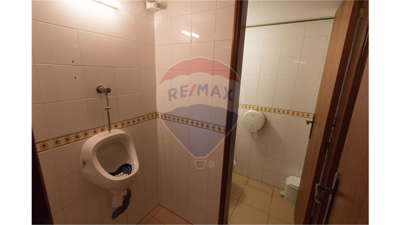 Loja para Venda em Albufeira e Olhos de Água Foto 10