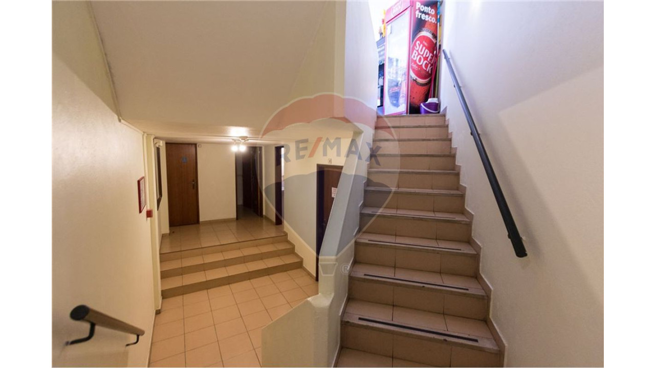 Loja para Venda em Albufeira e Olhos de Água Foto 7