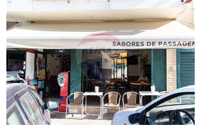 Loja para Venda em Albufeira e Olhos de Água