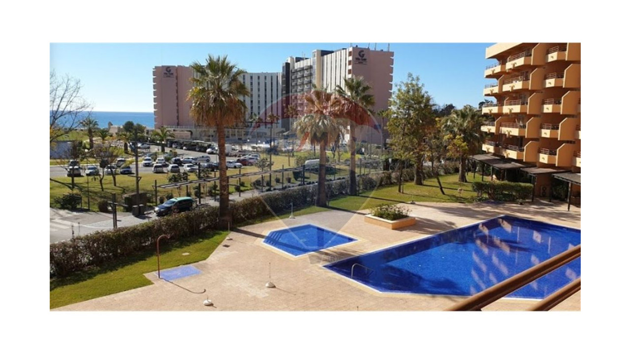 Apartamento para Venda em Quarteira Foto 18