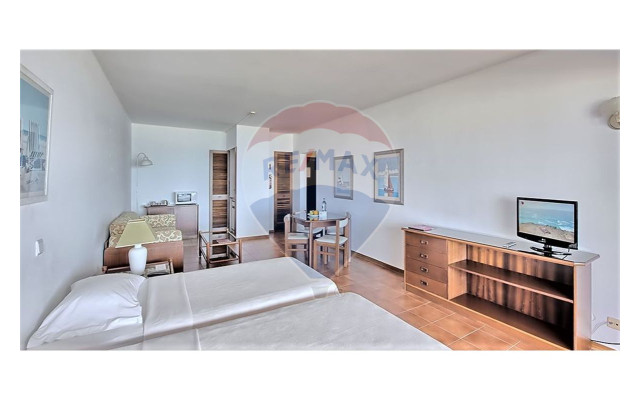 Apartamento para Venda em Quarteira
