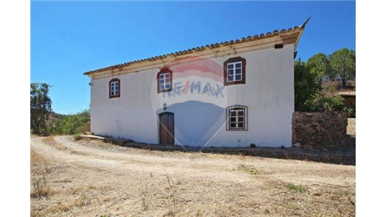 Moradia T5 para Venda em São Bartolomeu de Messines