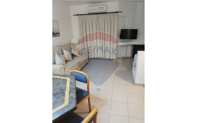 Apartamento T1 para Venda em Albufeira e Olhos de Água