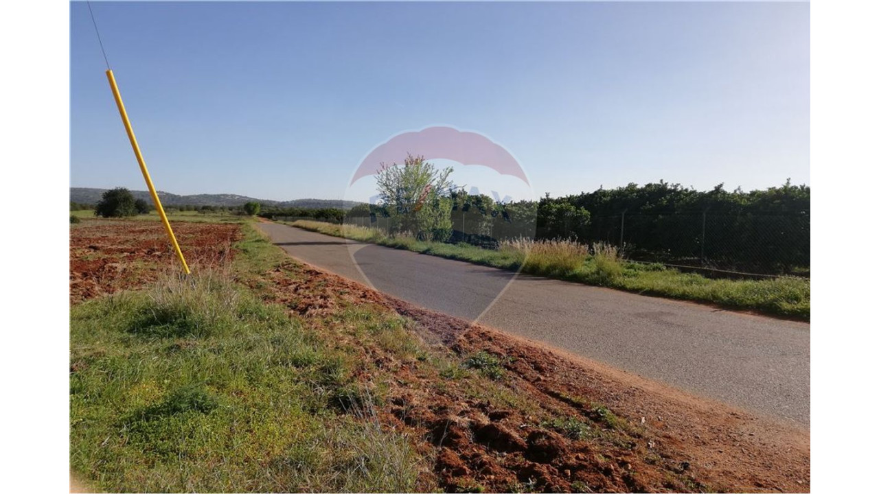 Terreno P/ Prédio para Venda em Paderne Foto 9