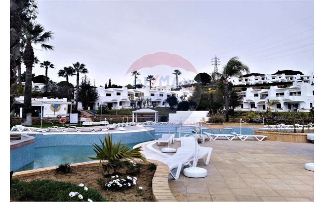 Apartamento T1 para Venda em Albufeira e Olhos de Água