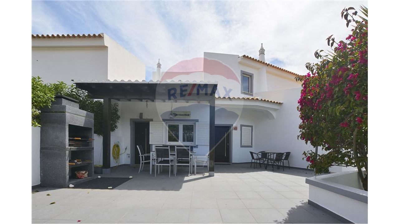 Moradia T5 para Venda em Albufeira e Olhos de Água Foto 23