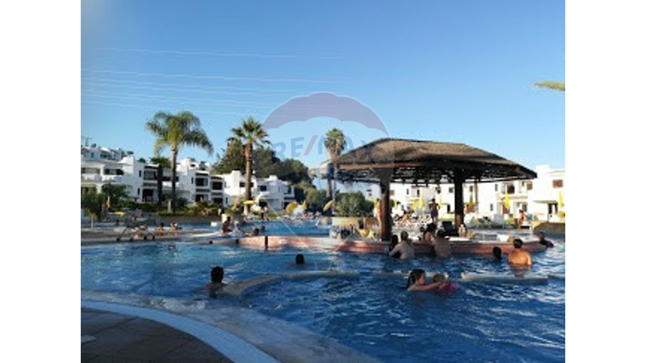 Apartamento T1 para Venda em Albufeira e Olhos de Água Foto 2