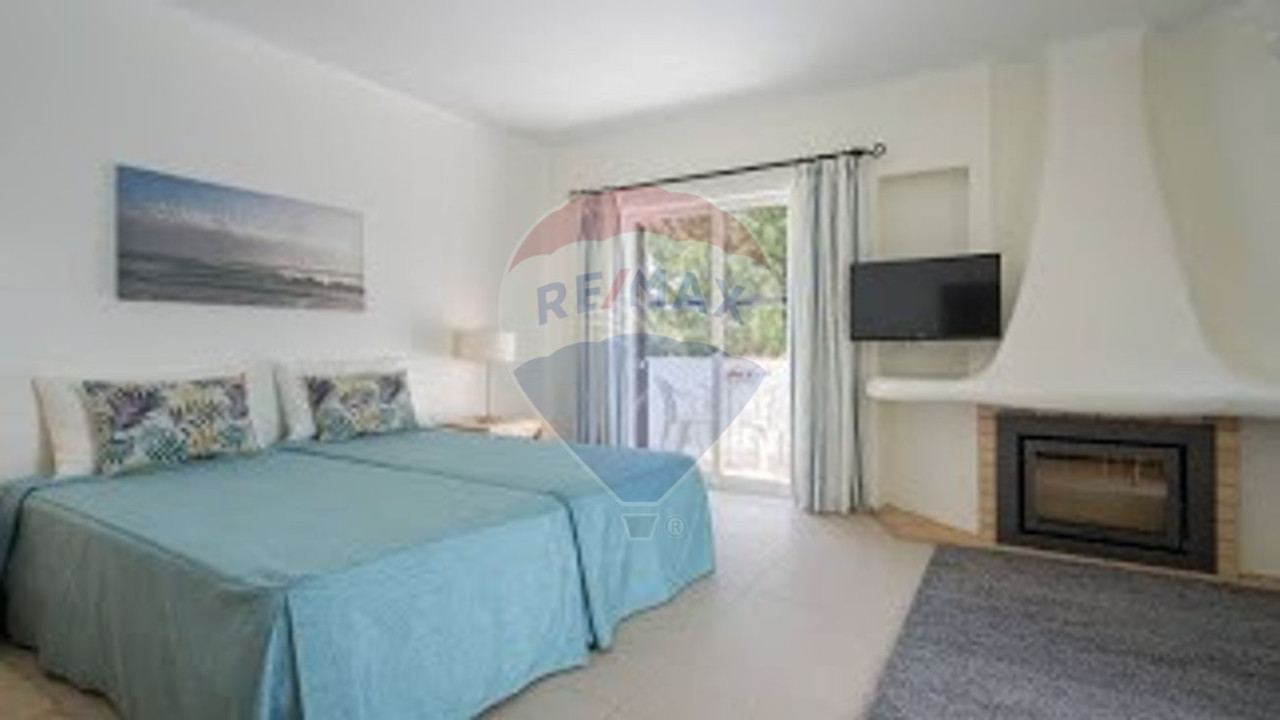 Apartamento T1 para Venda em Albufeira e Olhos de Água Foto 17