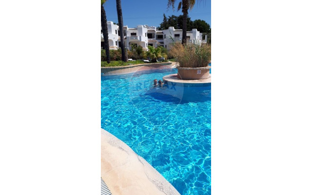 Apartamento T1 para Venda em Albufeira e Olhos de Água