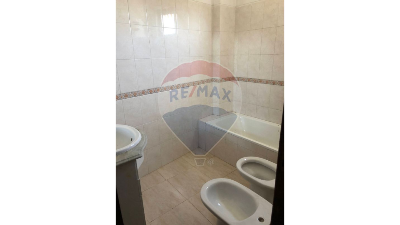 Moradia T4 para Venda em Alcantarilha e Pêra Foto 10