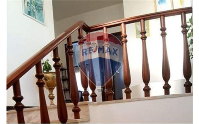 Moradia T5 para Venda em Silves