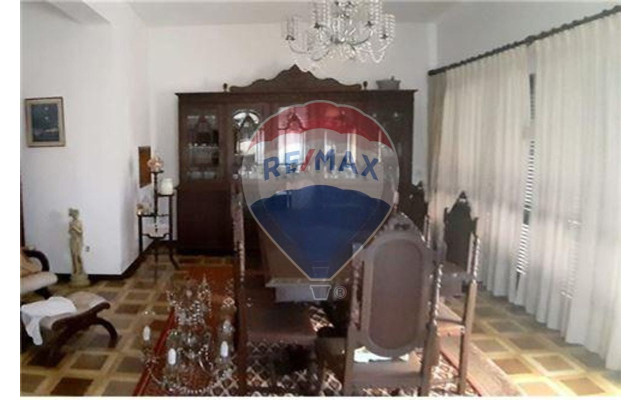 Moradia T5 para Venda em Silves