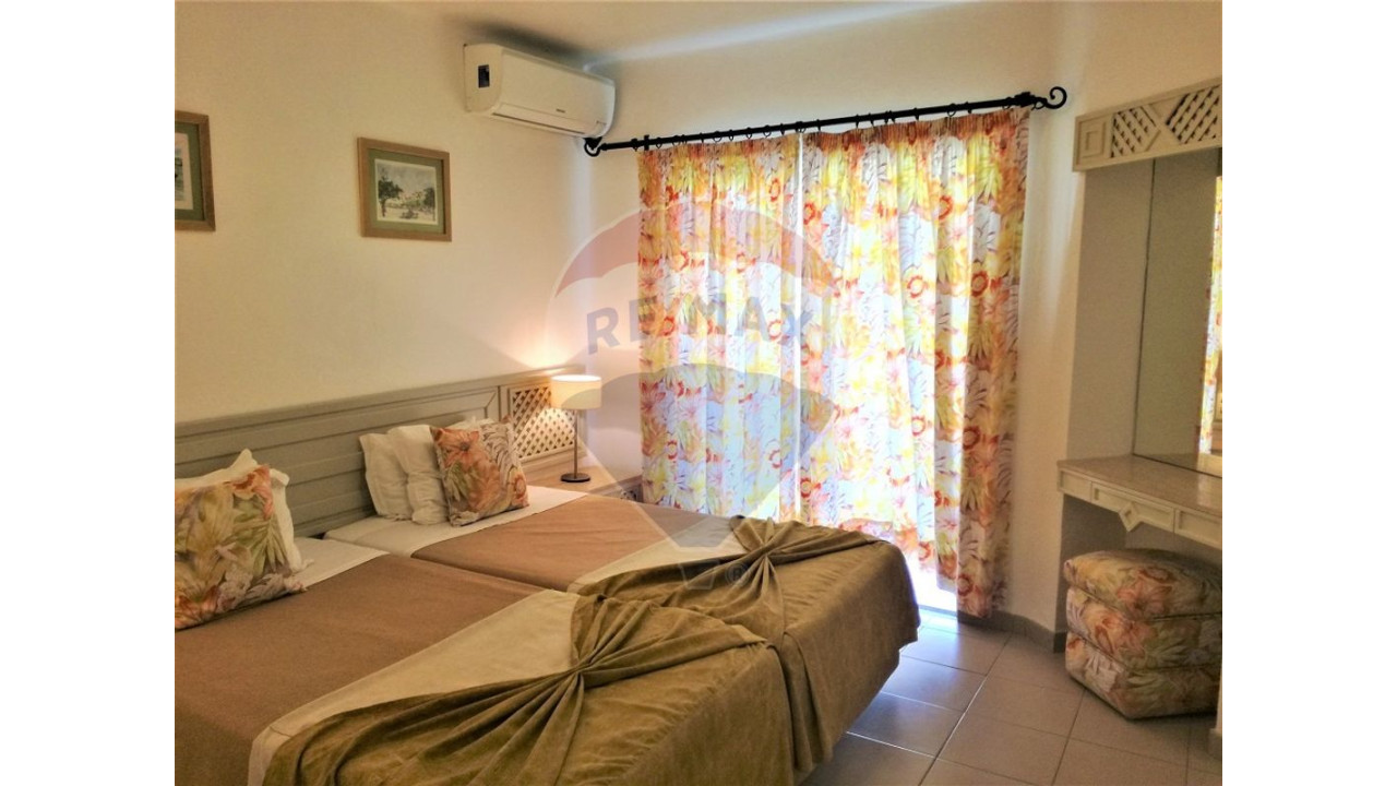 Apartamento T1 para Venda em Albufeira e Olhos de Água Foto 8