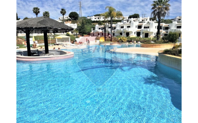 Apartamento T1 para Venda em Albufeira e Olhos de Água