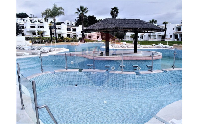 Apartamento T1 para Venda em Albufeira e Olhos de Água