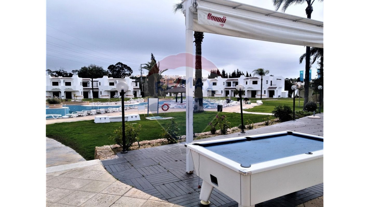 Apartamento T1 para Venda em Albufeira e Olhos de Água Foto 8