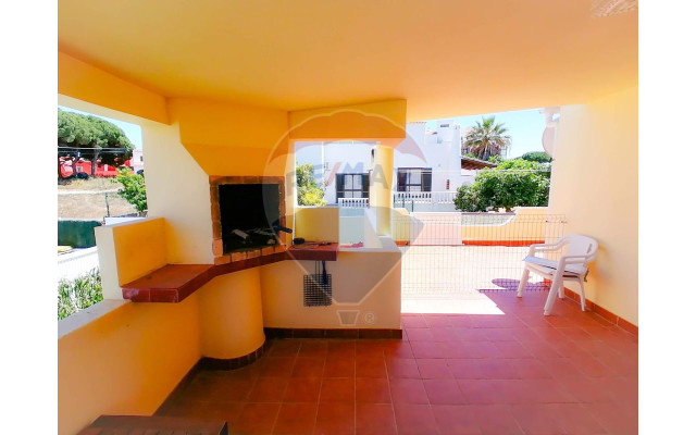 Moradia T5 para Venda em Albufeira e Olhos de Água