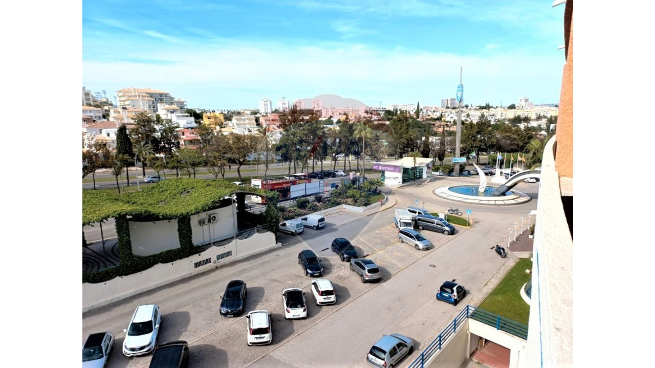 Apartamento para Venda em Albufeira e Olhos de Água Foto 31