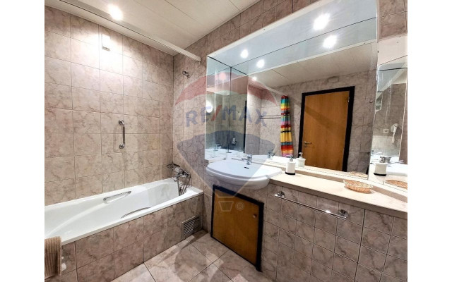 Apartamento para Venda em Albufeira e Olhos de Água