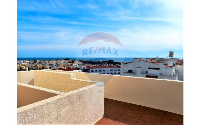Apartamento para Venda em Albufeira e Olhos de Água