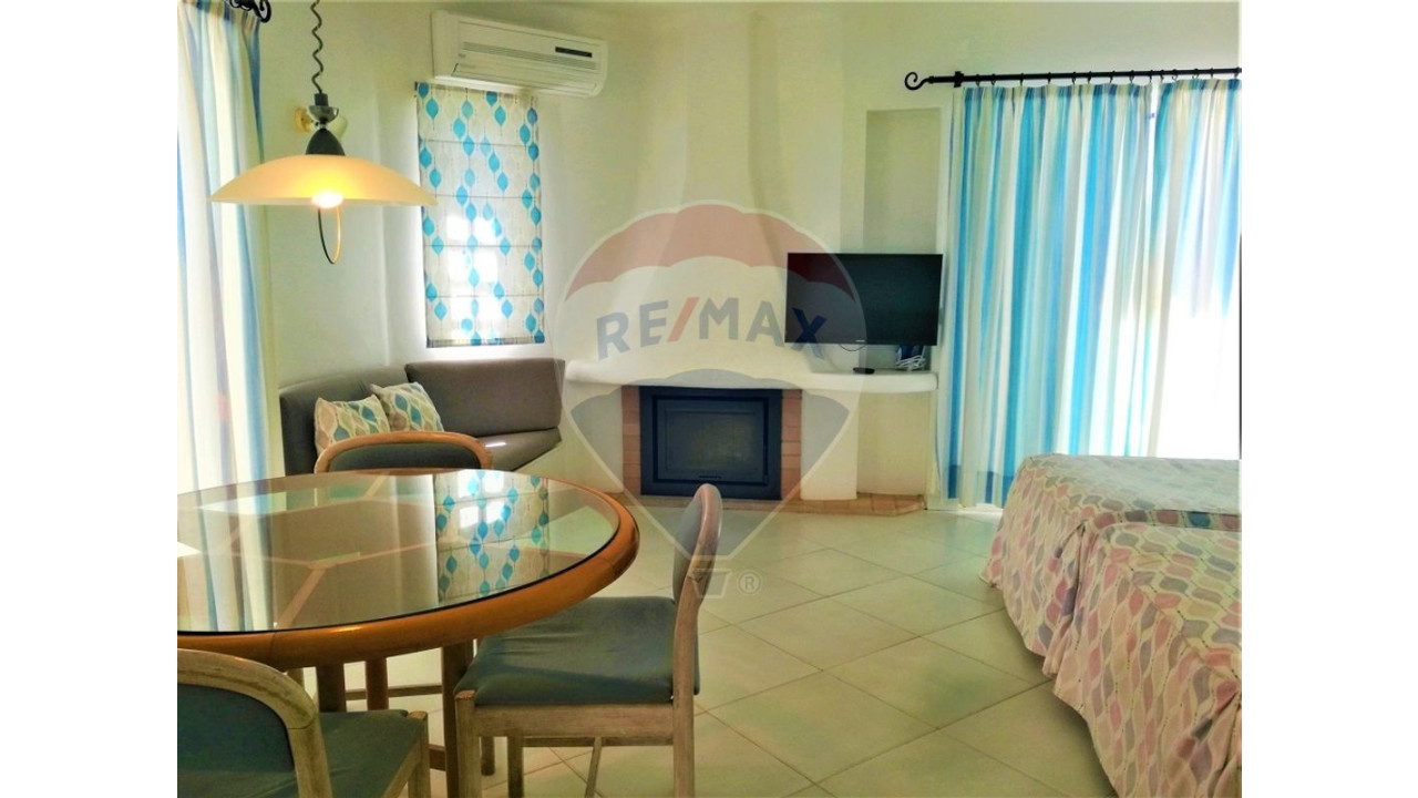 Apartamento para Venda em Albufeira e Olhos de Água