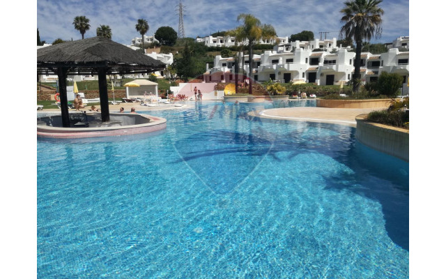 Apartamento para Venda em Albufeira e Olhos de Água