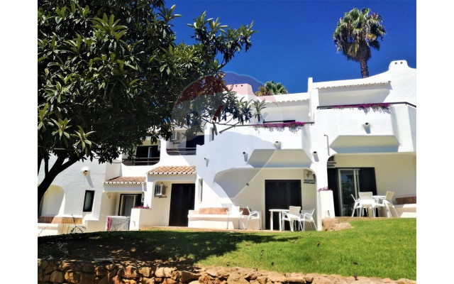 Apartamento para Venda em Albufeira e Olhos de Água
