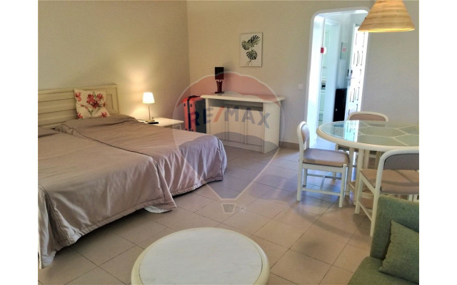 Apartamento para Venda em Albufeira e Olhos de Água