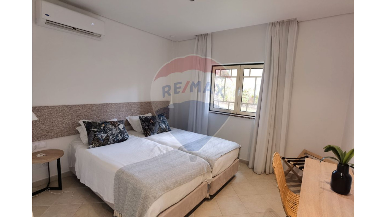 Apartamento T2 para Venda em Albufeira e Olhos de Água Foto 2