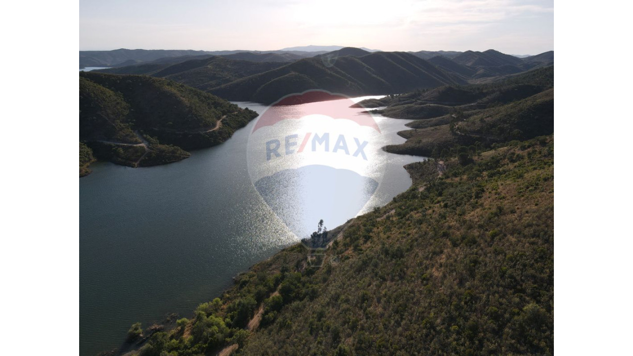 Terreno P/ Prédio para Venda em São Bartolomeu de Messines Foto 1