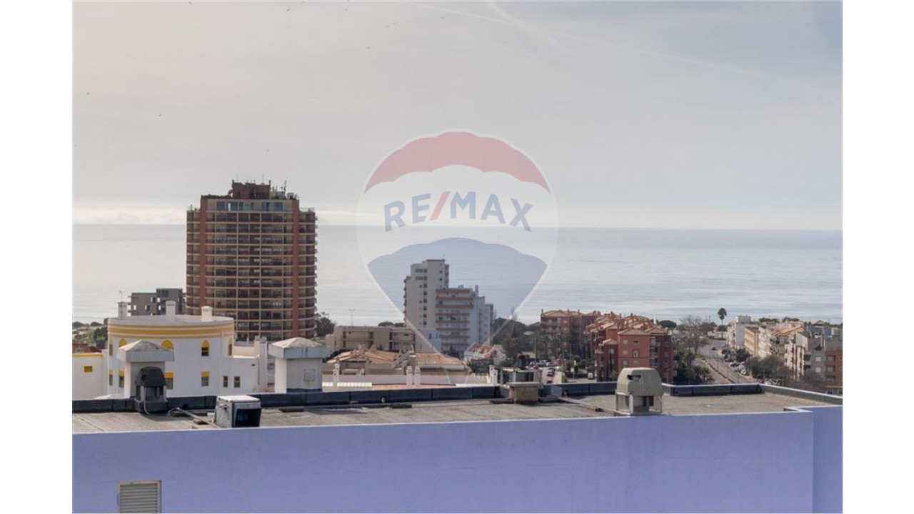 Apartamento T4 para Venda em Portimão Foto 26