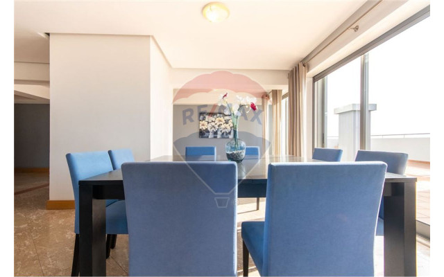 Apartamento T4 para Venda em Portimão