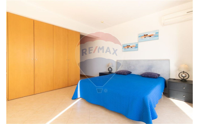 Apartamento T4 para Venda em Portimão