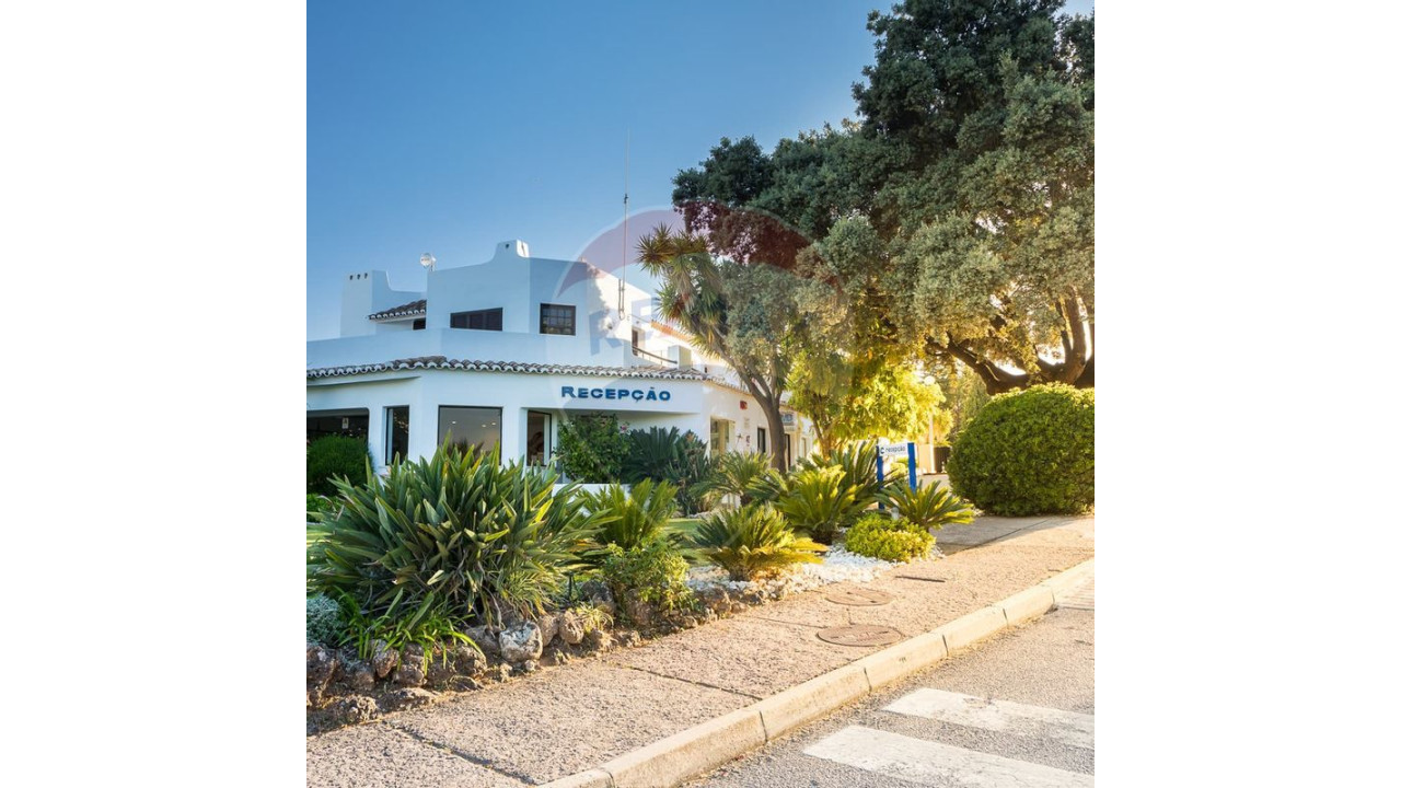 Armazém para Venda em Albufeira e Olhos de Água Foto 3