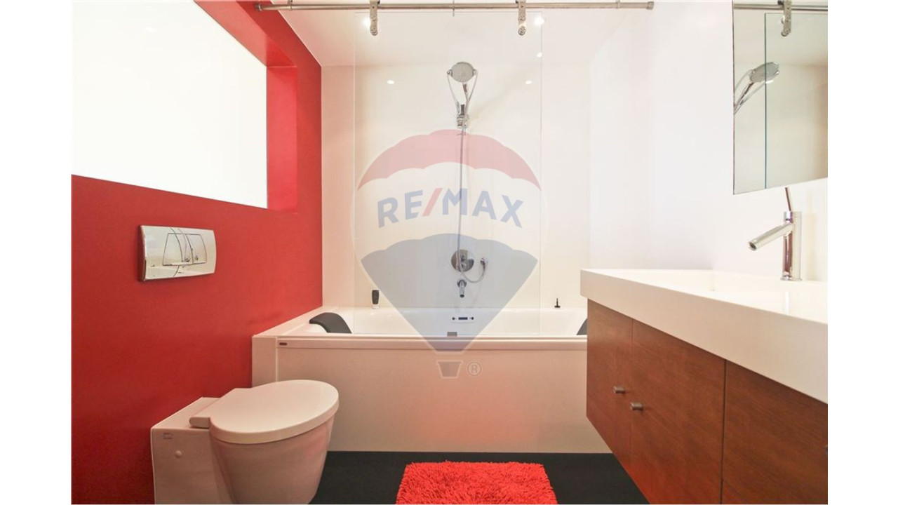 Moradia T5 para Venda em Albufeira e Olhos de Água Foto 13