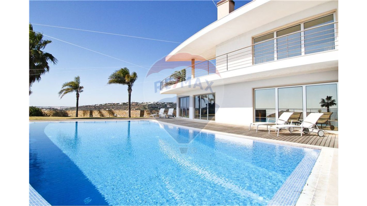 Moradia T5 para Venda em Albufeira e Olhos de Água Foto 2