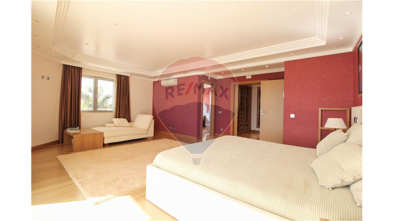 Moradia T5 para Venda em Albufeira e Olhos de Água Foto 16