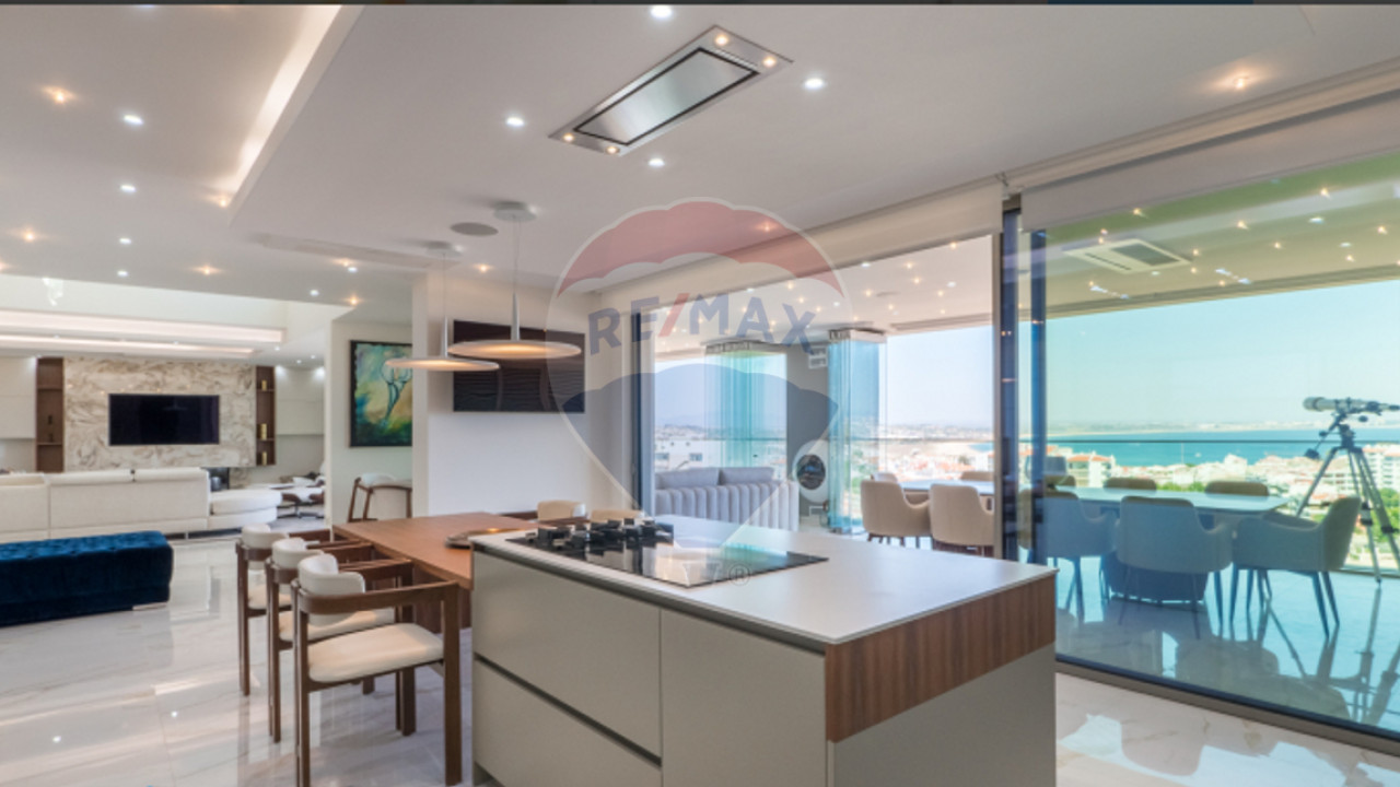 Apartamento T4 para Venda em Lagos (São Sebastião e Santa Maria) Foto 7