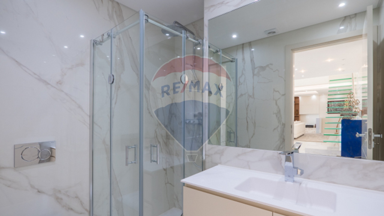 Apartamento T4 para Venda em Lagos (São Sebastião e Santa Maria) Foto 32