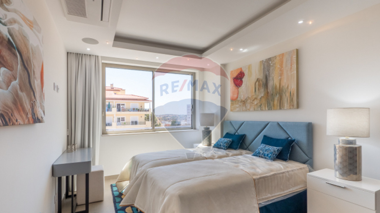 Apartamento T4 para Venda em Lagos (São Sebastião e Santa Maria) Foto 31