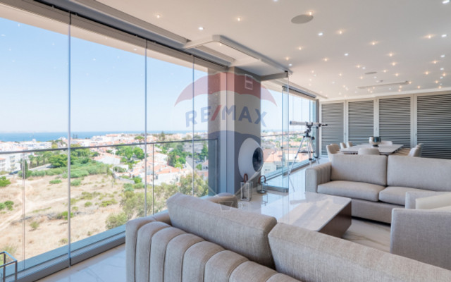 Apartamento T4 para Venda em Lagos (São Sebastião e Santa Maria)