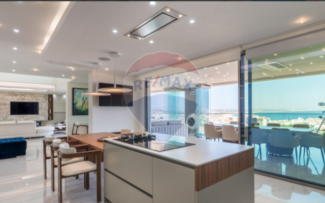 Apartamento T4 para Venda em Lagos (São Sebastião e Santa Maria)