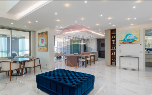 Apartamento T4 para Venda em Lagos (São Sebastião e Santa Maria)