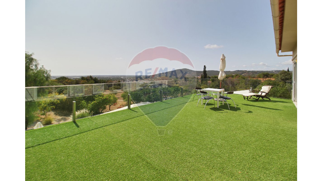 Moradia T5 para Venda em Conceição e Estoi Foto 5