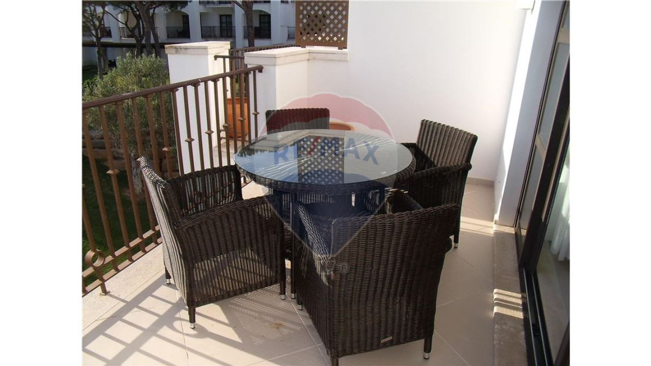 Apartamento T2 para Venda em Albufeira e Olhos de Água Foto 31