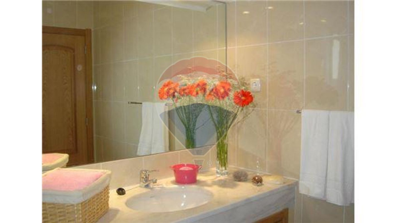 Apartamento T2 para Venda em Albufeira e Olhos de Água Foto 18